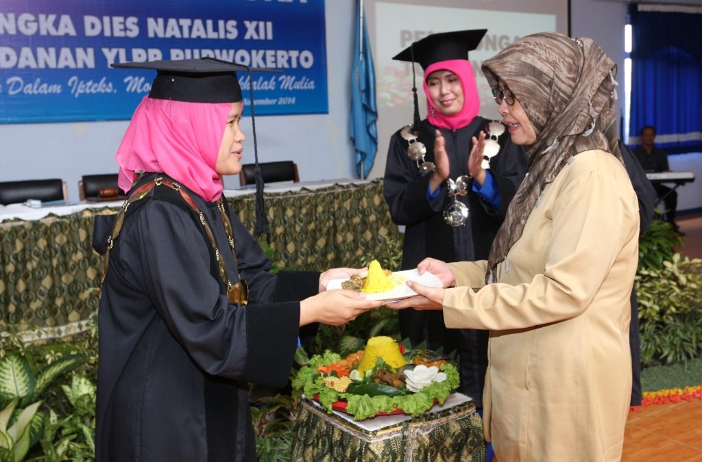 Dies Natalis XII Akbid YLPP Purwokerto